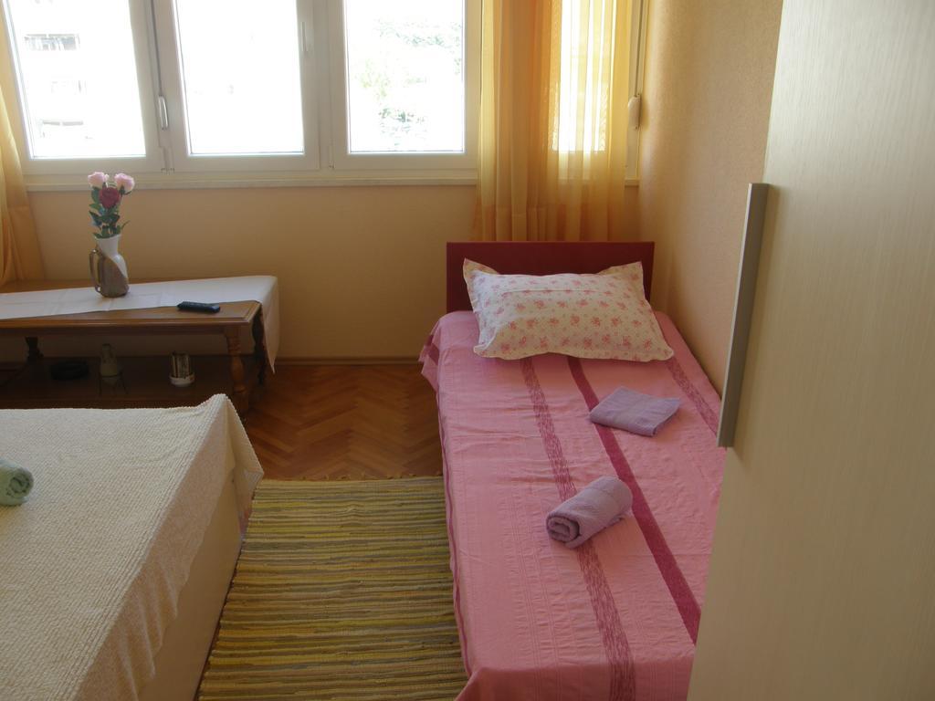 Neva Rooms Σπλιτ Εξωτερικό φωτογραφία